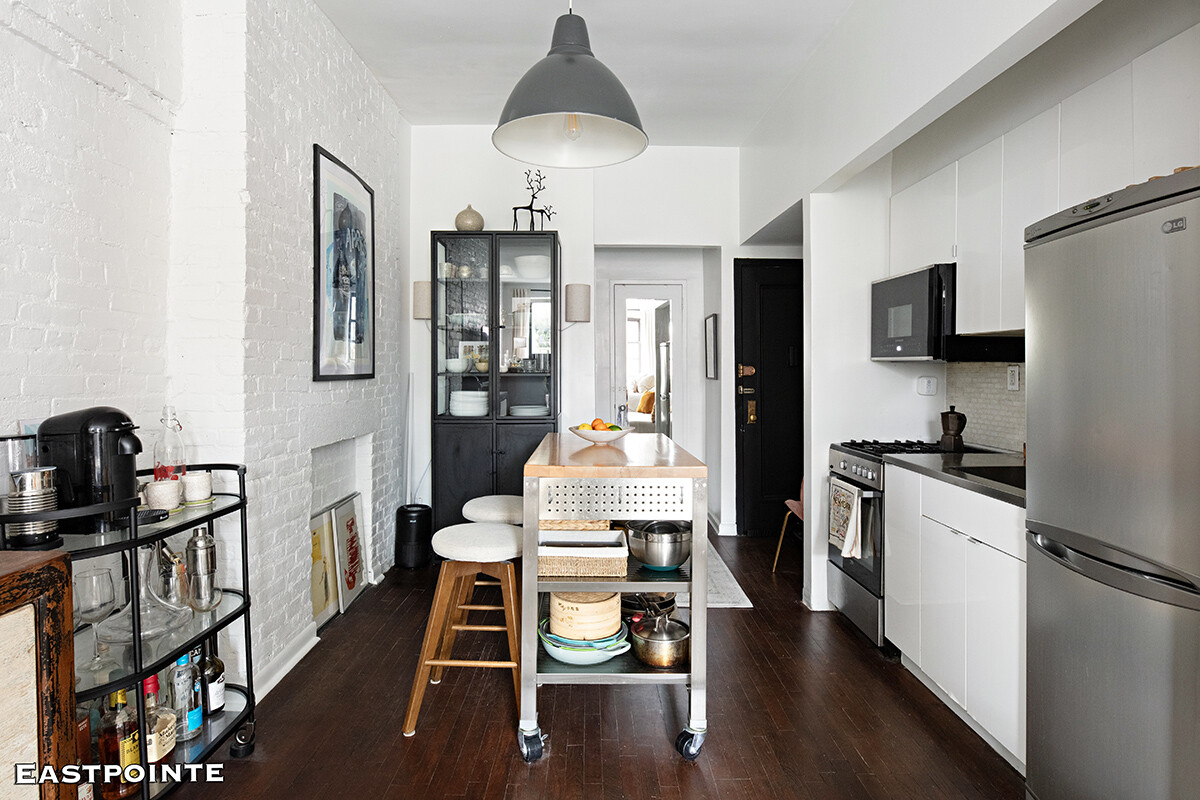 145 Sullivan Street, Unit 4B Manhattan, NY 10012 - Photo 2 of 7