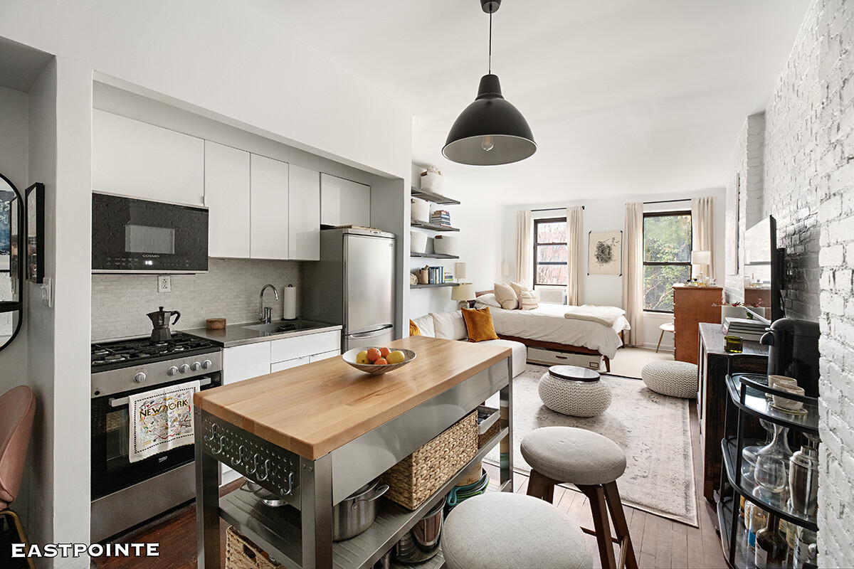 145 Sullivan Street, Unit 4B Manhattan, NY 10012 - Photo 3 of 7