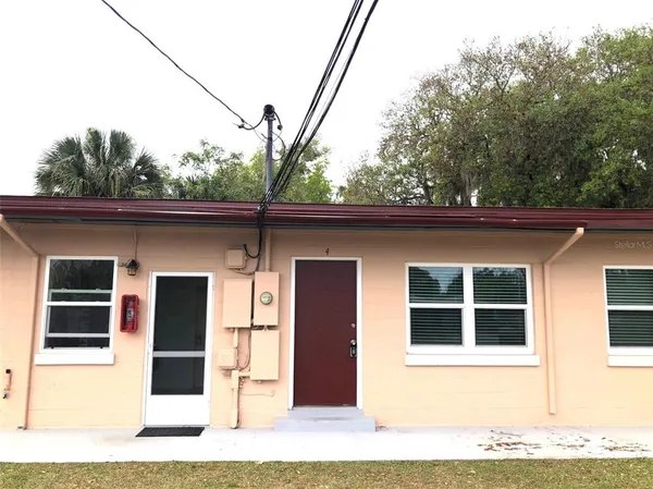 $950 | 1401 East Alfred Street, Unit 4, Tavares, FL 32778