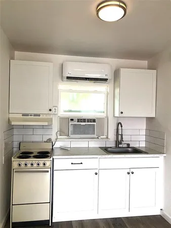 $950 | 1401 East Alfred Street, Unit 4, Tavares, FL 32778