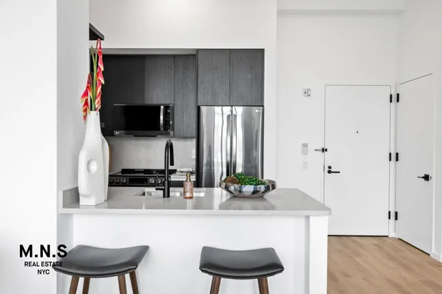 $3,537 | 500 Degraw Street, Unit 323 | Gowanus