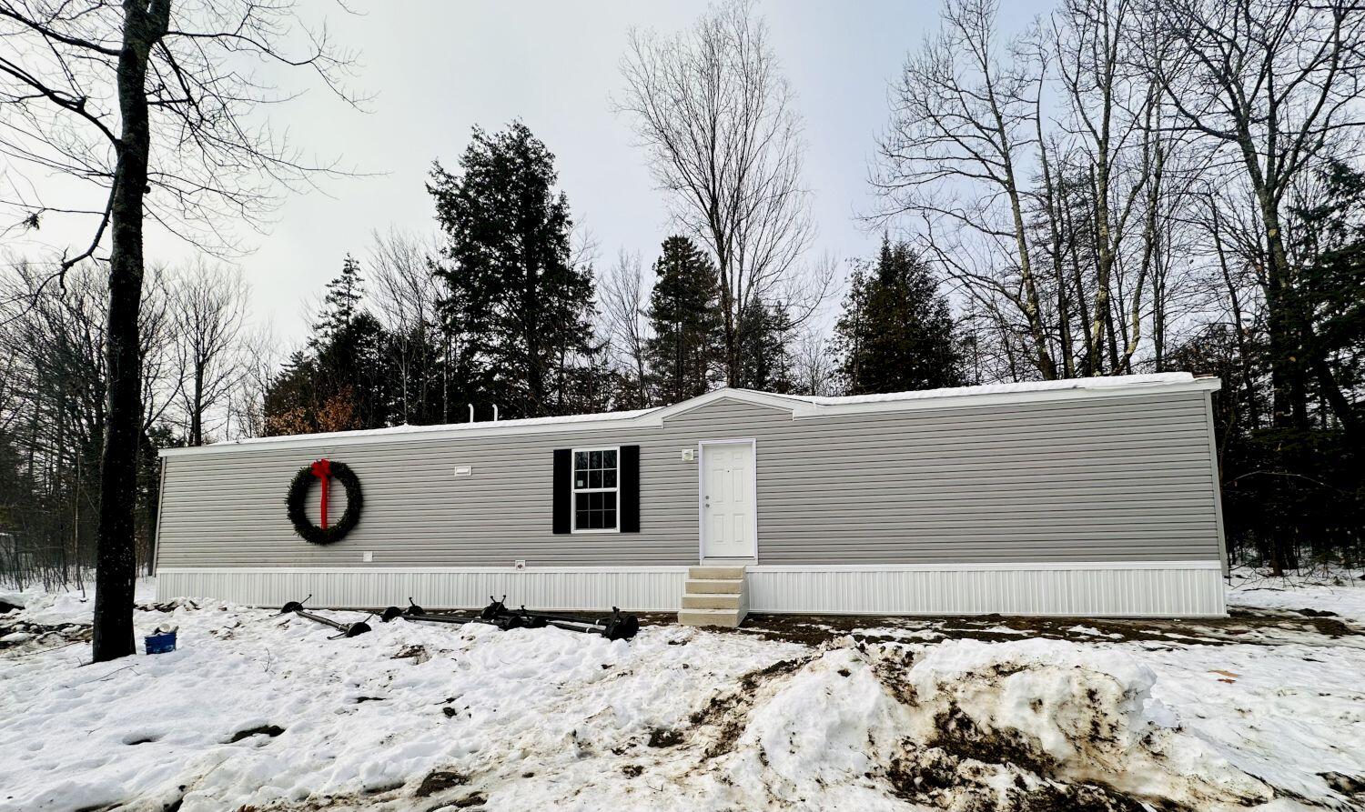 62 Boardman Road Madison, ME 04950 - Photo 2 of 34 1 - Exterior