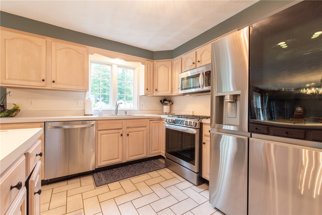 415 Sherman Farm Road Burrillville, RI 02830 - Photo 12 of 48