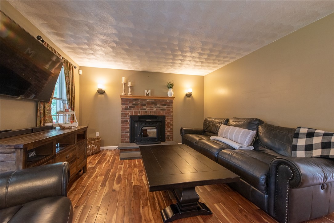 415 Sherman Farm Road Burrillville, RI 02830 - Photo 5 of 48