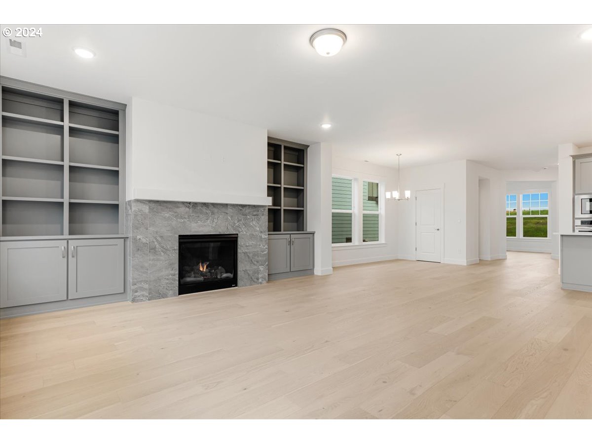 12156 Southwest Strobel Road Beaverton, OR 97007 - Photo 21 of 35 Gallery Image 21