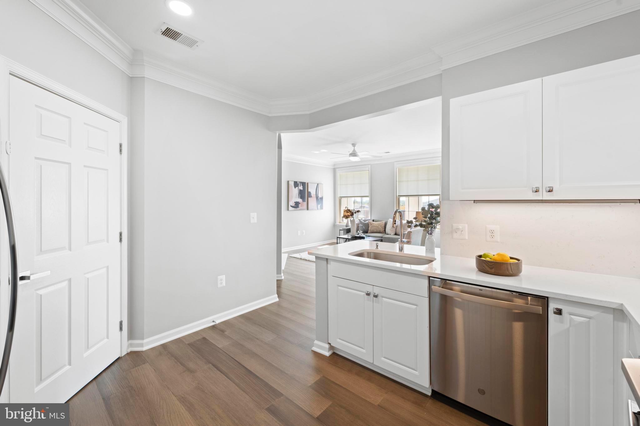 31 Booth Street, Unit 351 Gaithersburg, MD 20878 - Photo 13 of 46