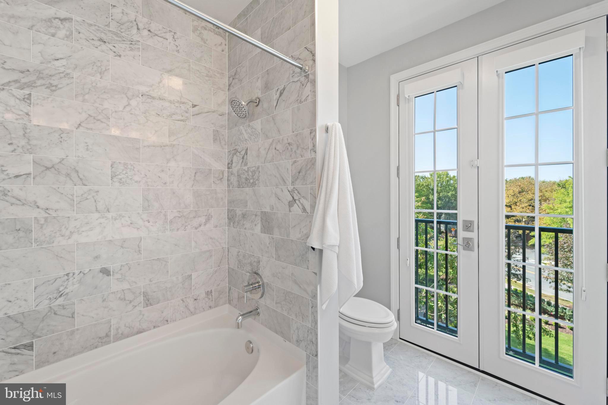 31 Booth Street, Unit 351 Gaithersburg, MD 20878 - Photo 21 of 46