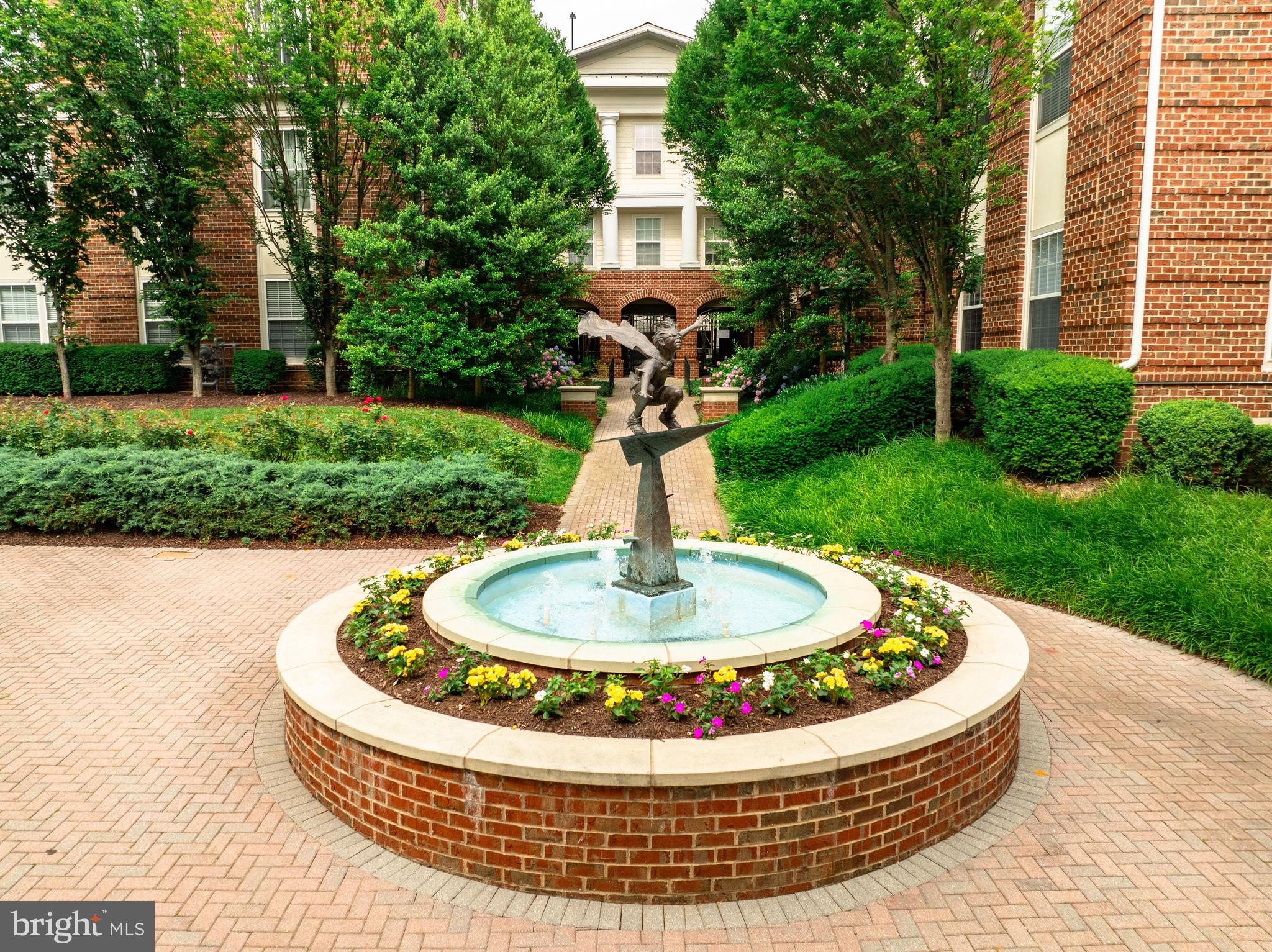 31 Booth Street, Unit 351 Gaithersburg, MD 20878 - Photo 31 of 46