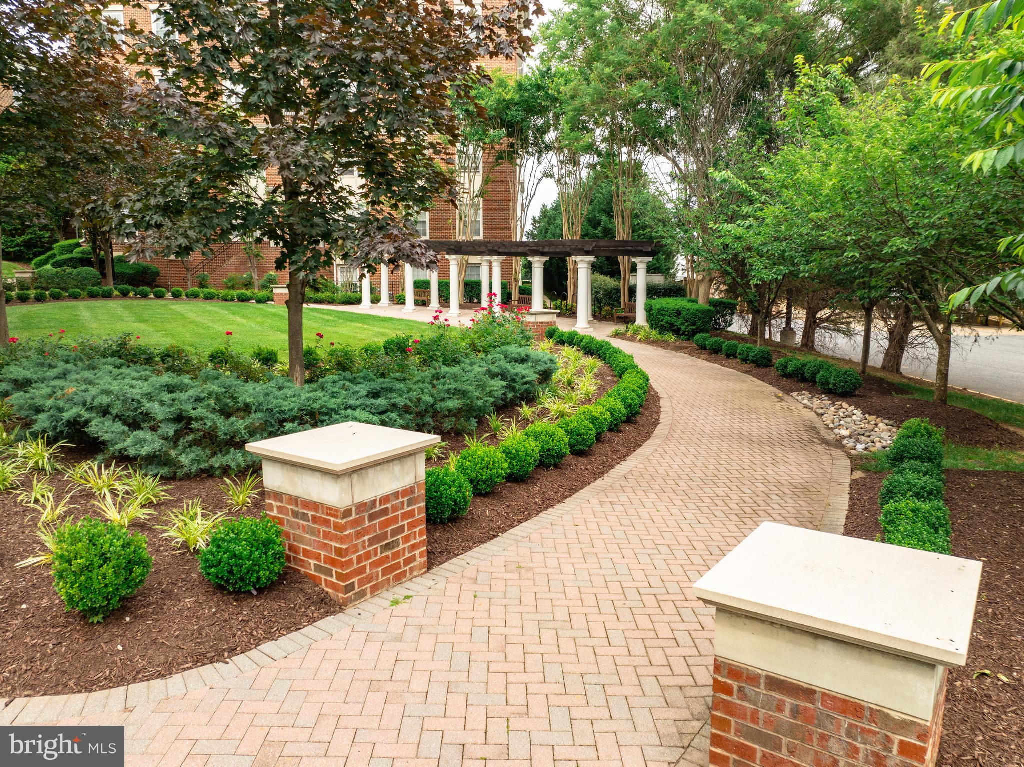 31 Booth Street, Unit 351 Gaithersburg, MD 20878 - Photo 35 of 46