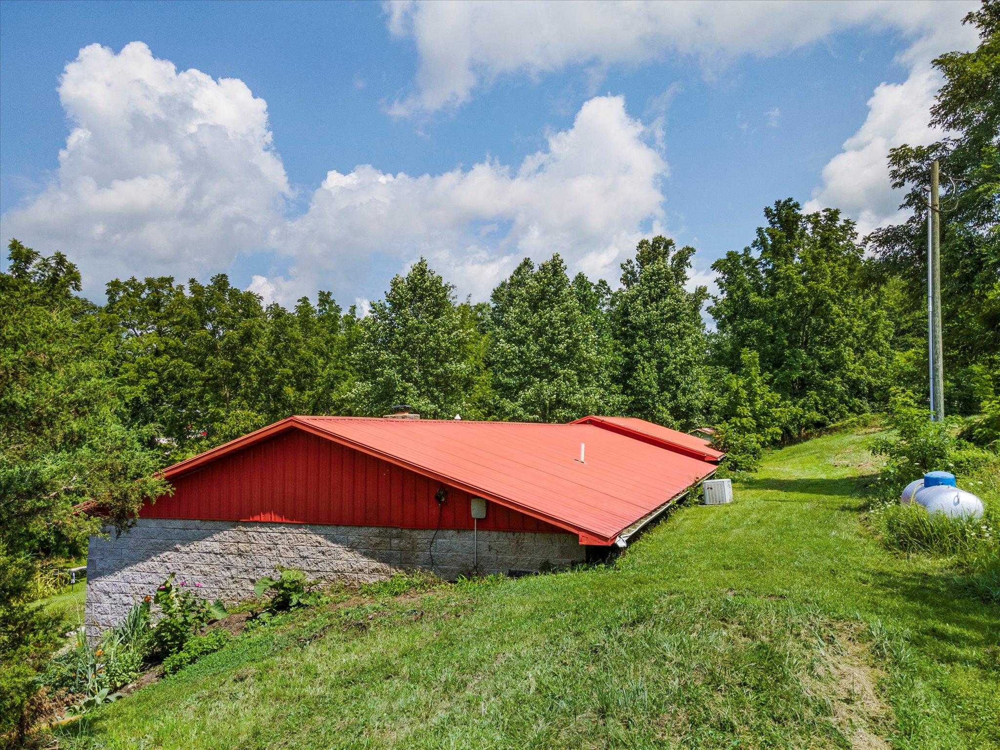 20 Club Lake Road McKee, KY 40447 - Photo 25 of 32 32-DJI_0166