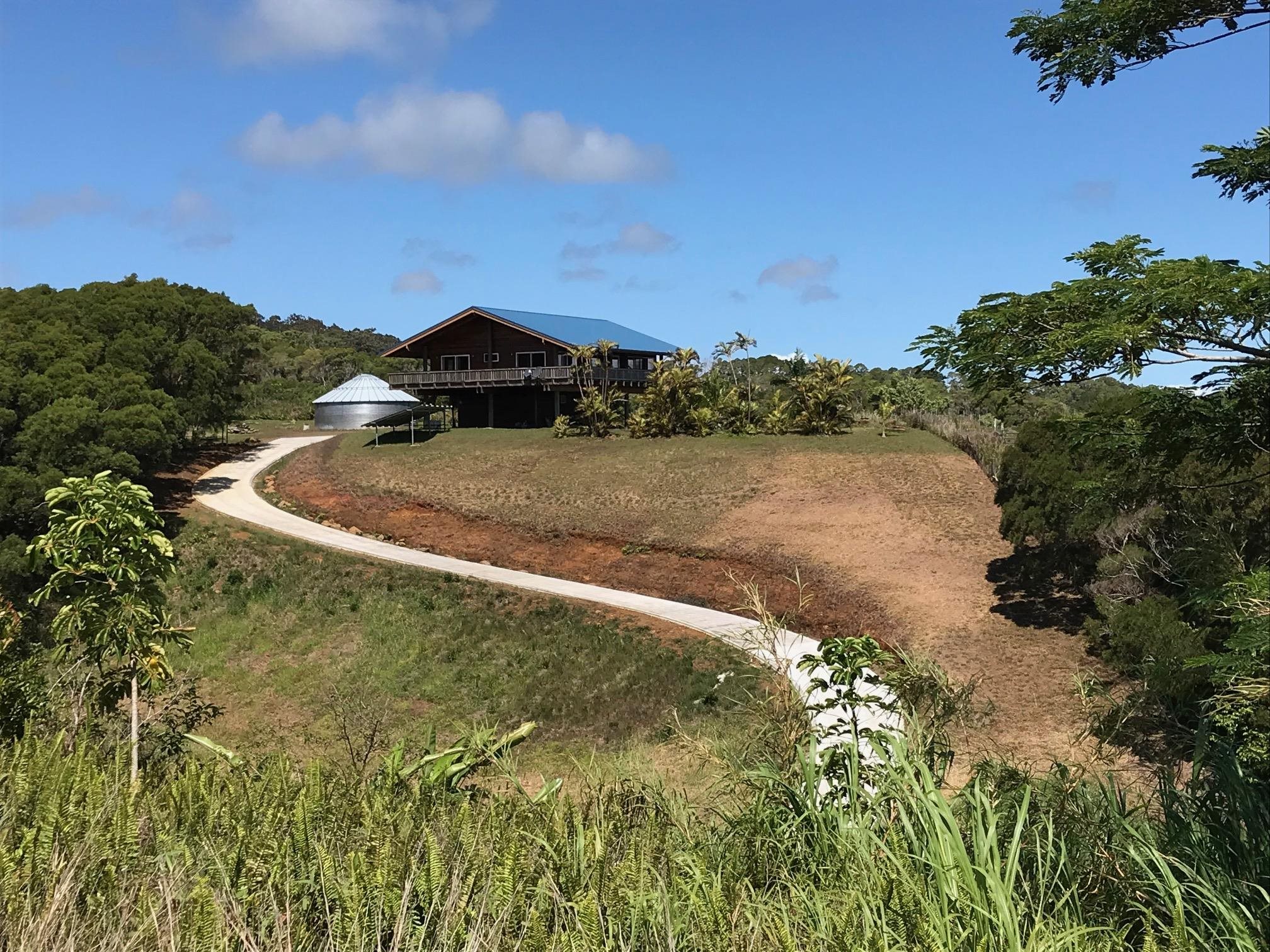 28 South Honokala Road, Unit A Haiku, HI 96708 - Photo 3 of 50