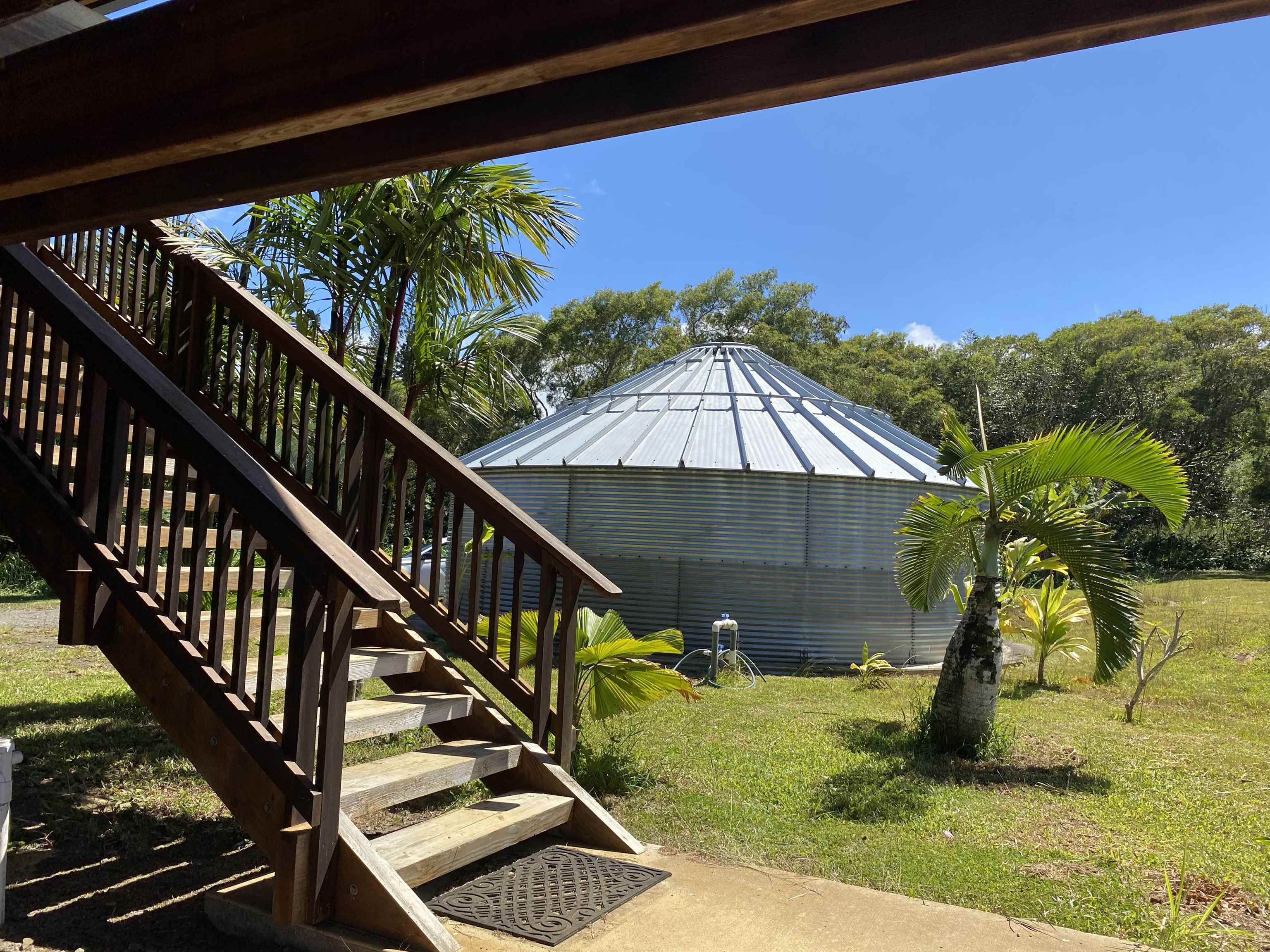 28 South Honokala Road, Unit A Haiku, HI 96708 - Photo 9 of 50