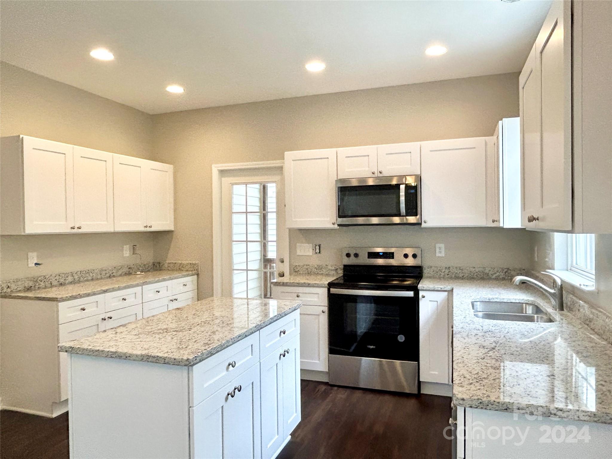 16031 Lavenham Road Huntersville, NC 28078 - Photo 13 of 43 Gallery Image 13