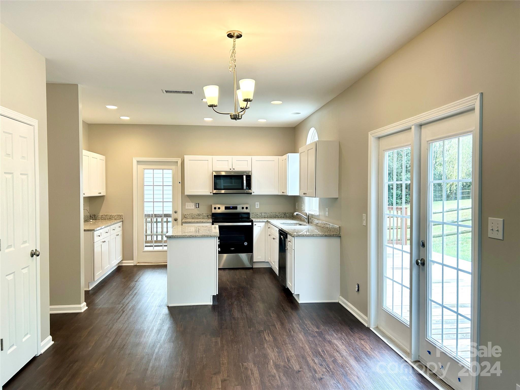 16031 Lavenham Road Huntersville, NC 28078 - Photo 17 of 43 Gallery Image 17