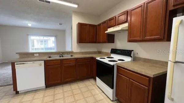 $1,650 | 939 Halifax Drive, Kissimmee, FL 34758