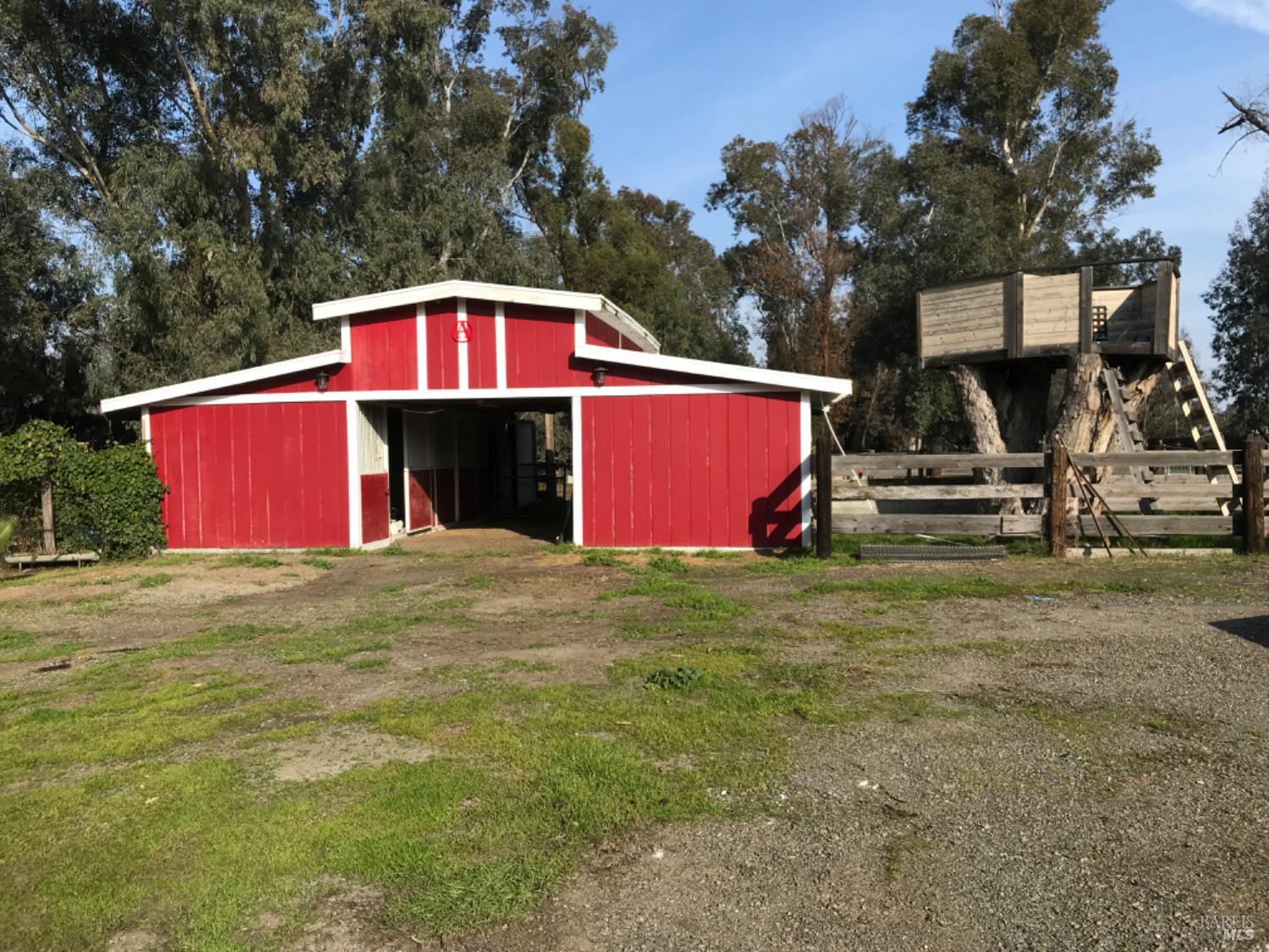 7333 Leisure Town Road Vacaville, CA 95688 - Photo 16 of 37