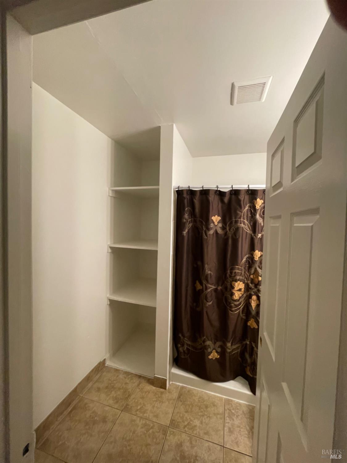 7333 Leisure Town Road Vacaville, CA 95688 - Photo 6 of 37