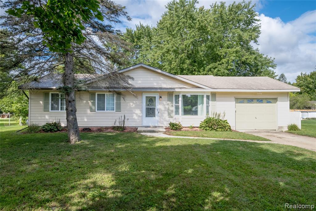 5482 Liberty Bell Road Grand Blanc, MI 48439 - Photo 2 of 18 Gallery Image 2