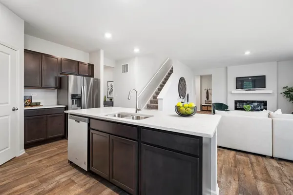 $639,990 | 1258 Tiger Lily Drive, Bartlett, IL 60103