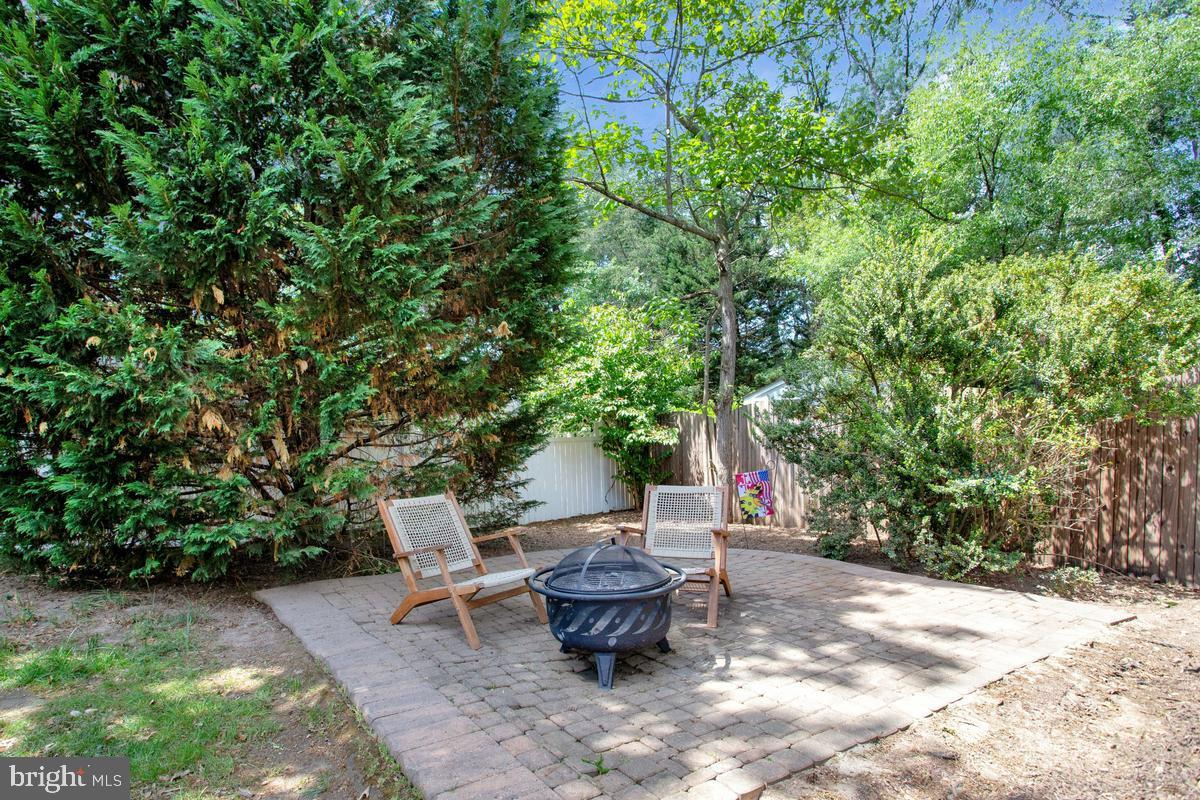 308 Arlington Court Severn, MD 21144 - Photo 33 of 39 Private Patio