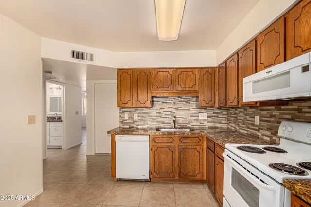 $185,000 | 440 South Parkcrest, Unit 145, Mesa, AZ 85206