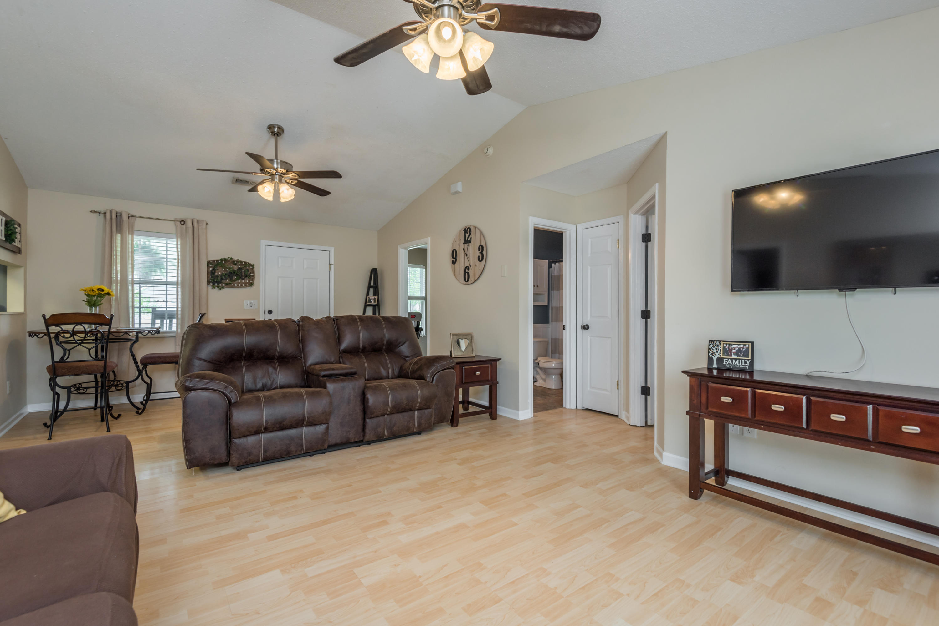 6312 Hugh Willis Road Powell, TN 37849 - Photo 4 of 25 6312HughWillisRd-5