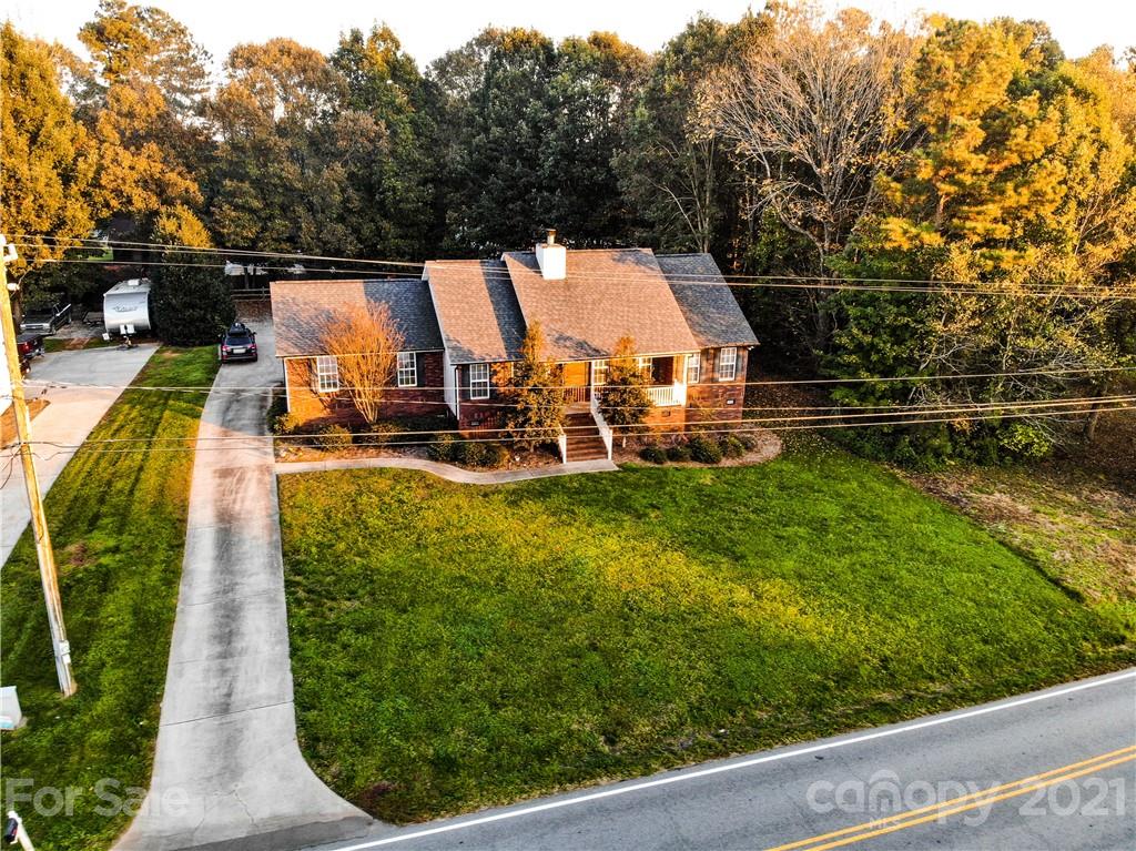 5180 Davidson Road Davidson, NC 28036 - Photo 1 of 39 Gallery Image 1