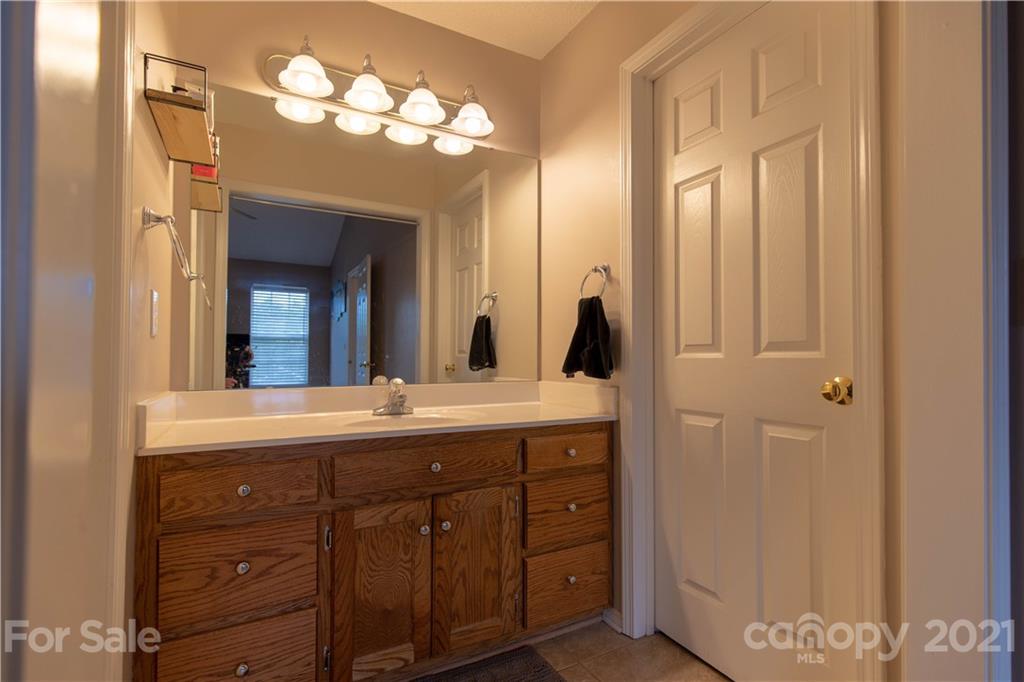 5180 Davidson Road Davidson, NC 28036 - Photo 27 of 39 Gallery Image 27