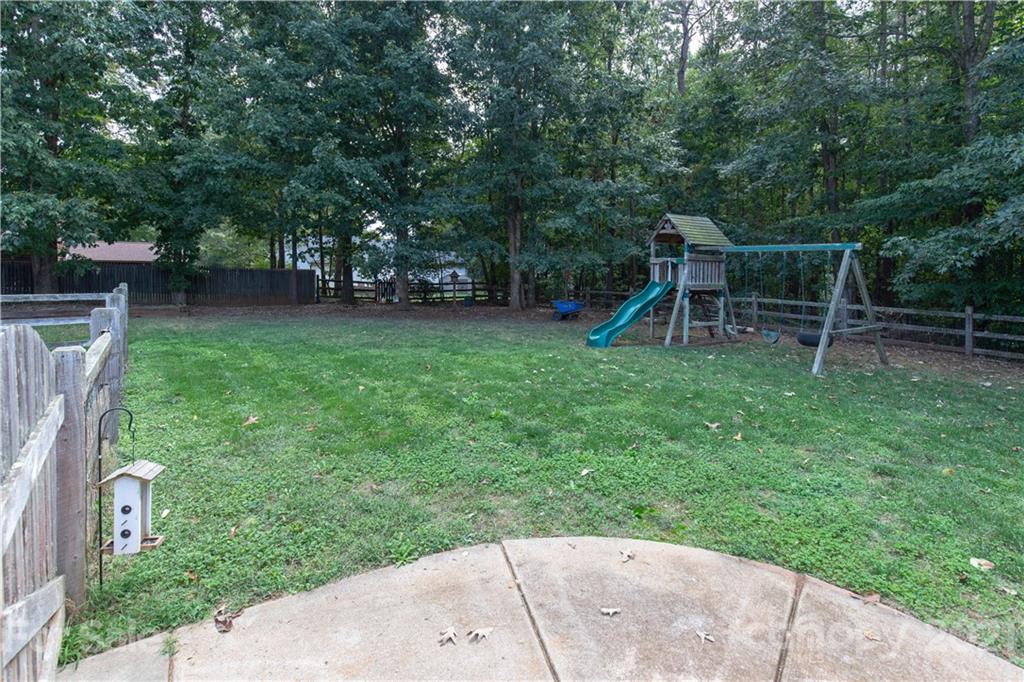 5180 Davidson Road Davidson, NC 28036 - Photo 38 of 39 Gallery Image 38