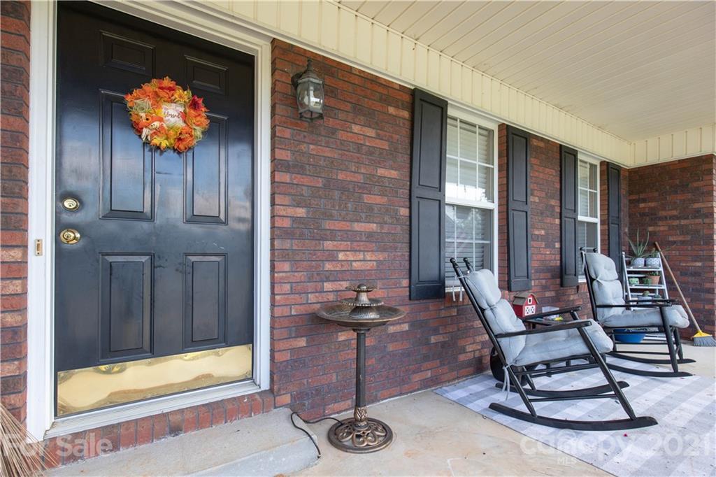 5180 Davidson Road Davidson, NC 28036 - Photo 9 of 39 Gallery Image 9