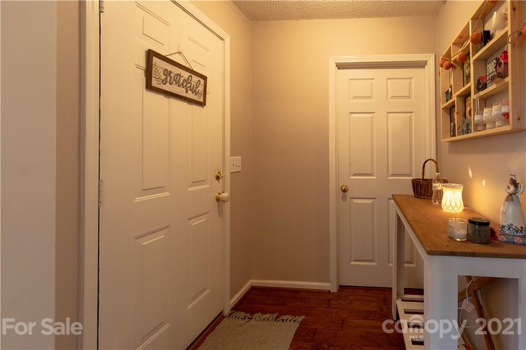 5180 Davidson Road Davidson, NC 28036 - Photo 10 of 39 Gallery Image 10