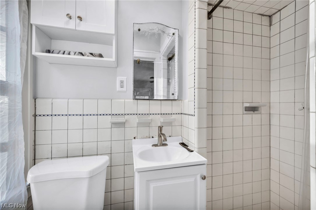 3179 Ludlow Road Cleveland, OH 44120 - Photo 23 of 31 Gallery Image 23