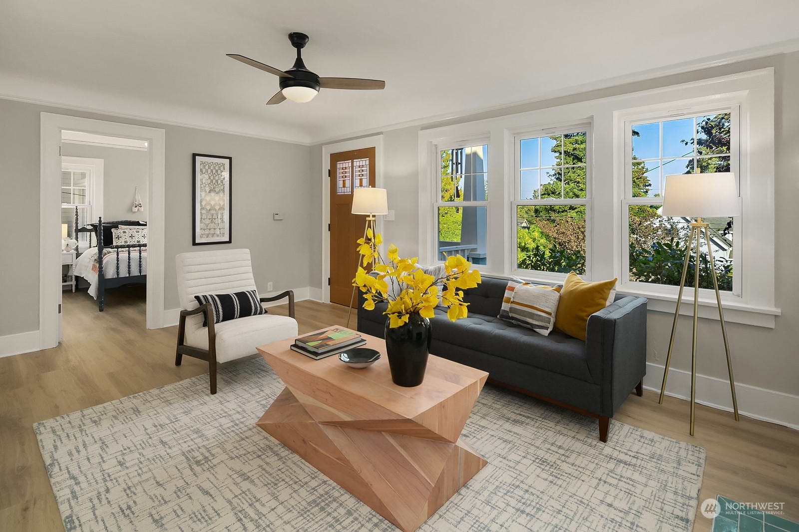 401 20th Avenue Seattle, WA 98122 - Photo 4 of 28 a living room with furniture and a large window