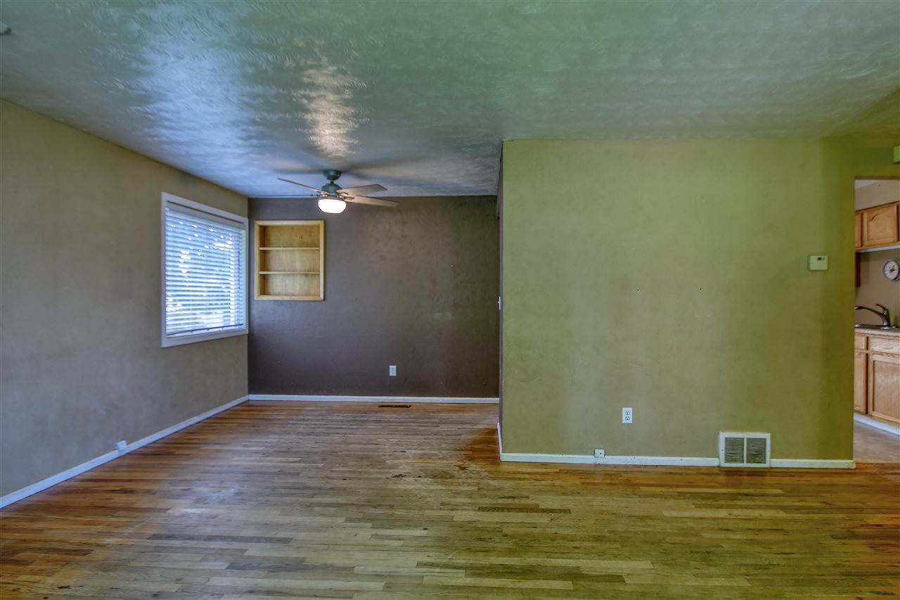 6423 North Calispel Street Spokane, WA 99208 - Photo 2 of 29 Gallery Image 2