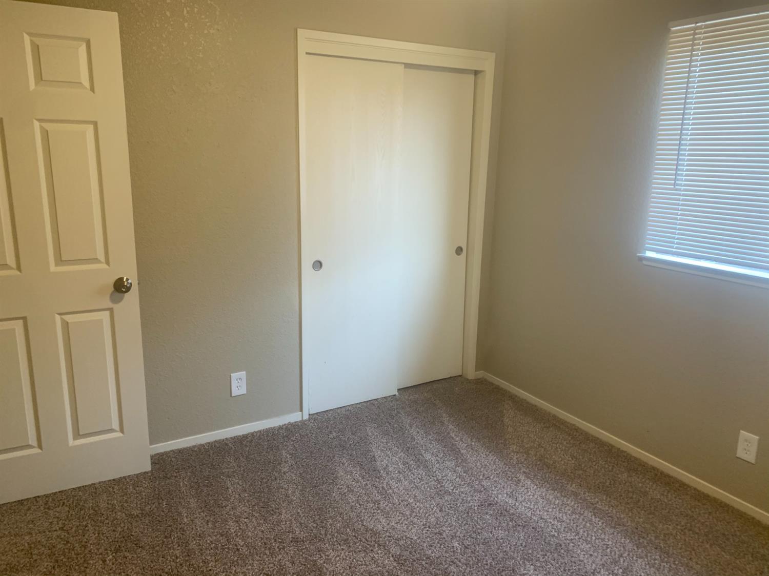 1585 East Washington Avenue Reedley, CA 93654 - Photo 10 of 16 Gallery Image 10