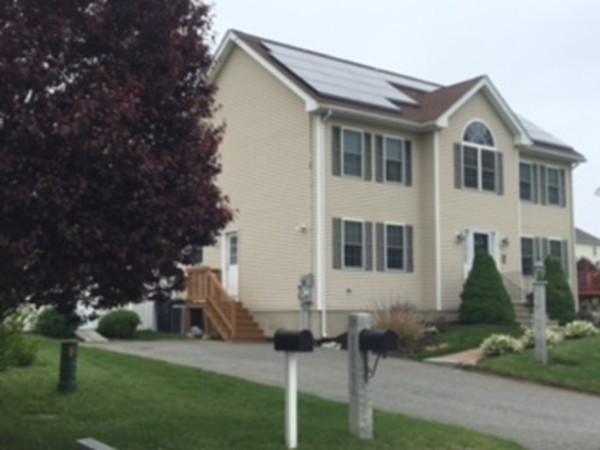 29 Redgate Road Dracut, MA 01826 - Photo 3 of 25 Gallery Image 3