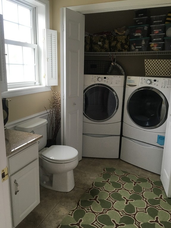29 Redgate Road Dracut, MA 01826 - Photo 10 of 25 Gallery Image 10