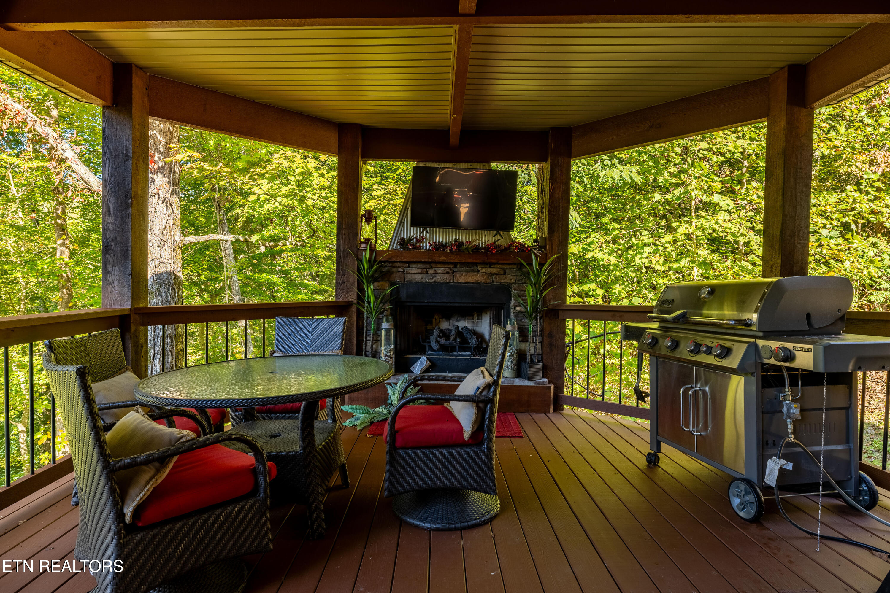 715 Landmark Road Jacksboro, TN 37757 - Photo 15 of 53 715LandmarkRd-95