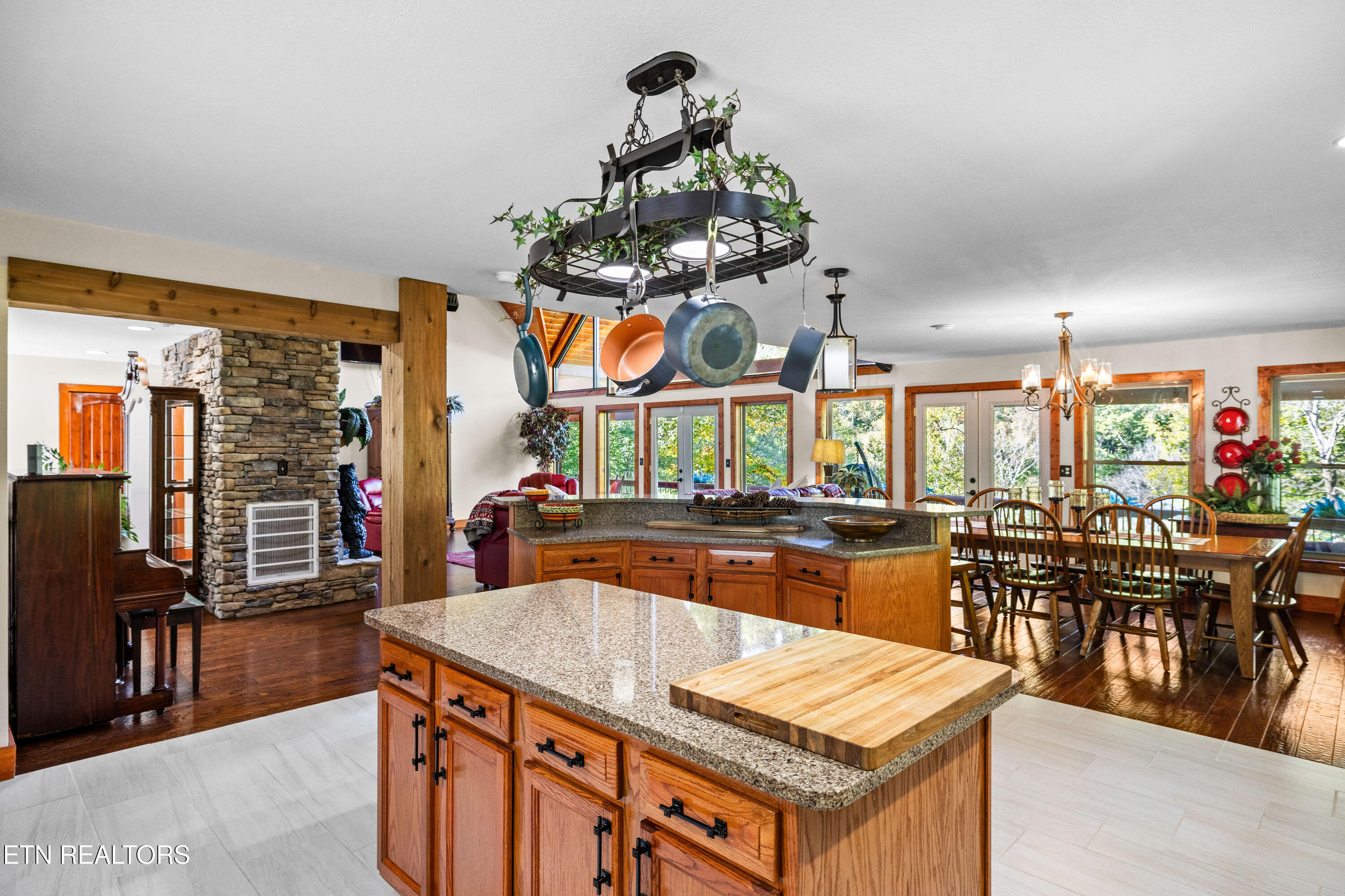 715 Landmark Road Jacksboro, TN 37757 - Photo 19 of 53 715LandmarkRd-79