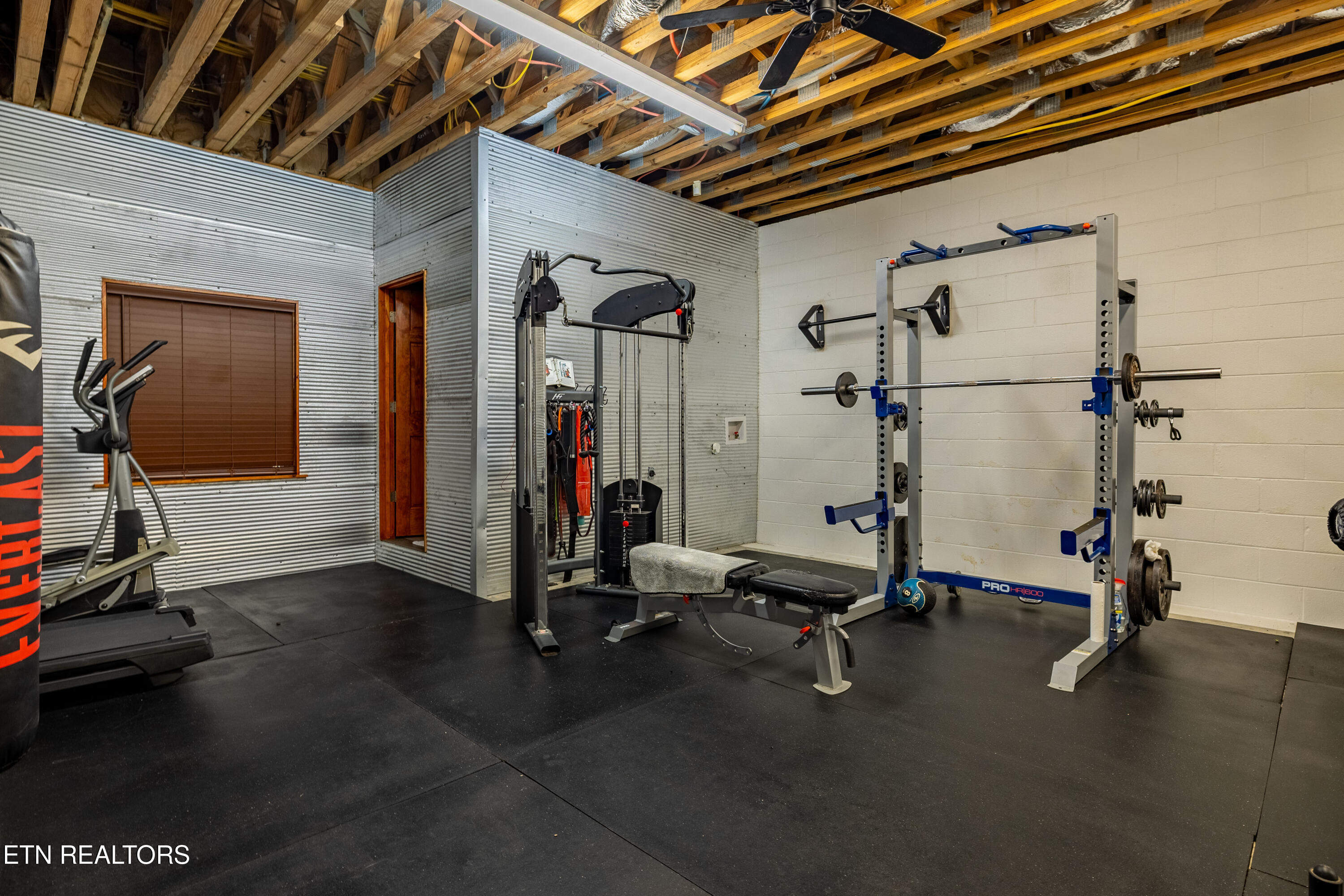 715 Landmark Road Jacksboro, TN 37757 - Photo 36 of 53 715LandmarkRd-91