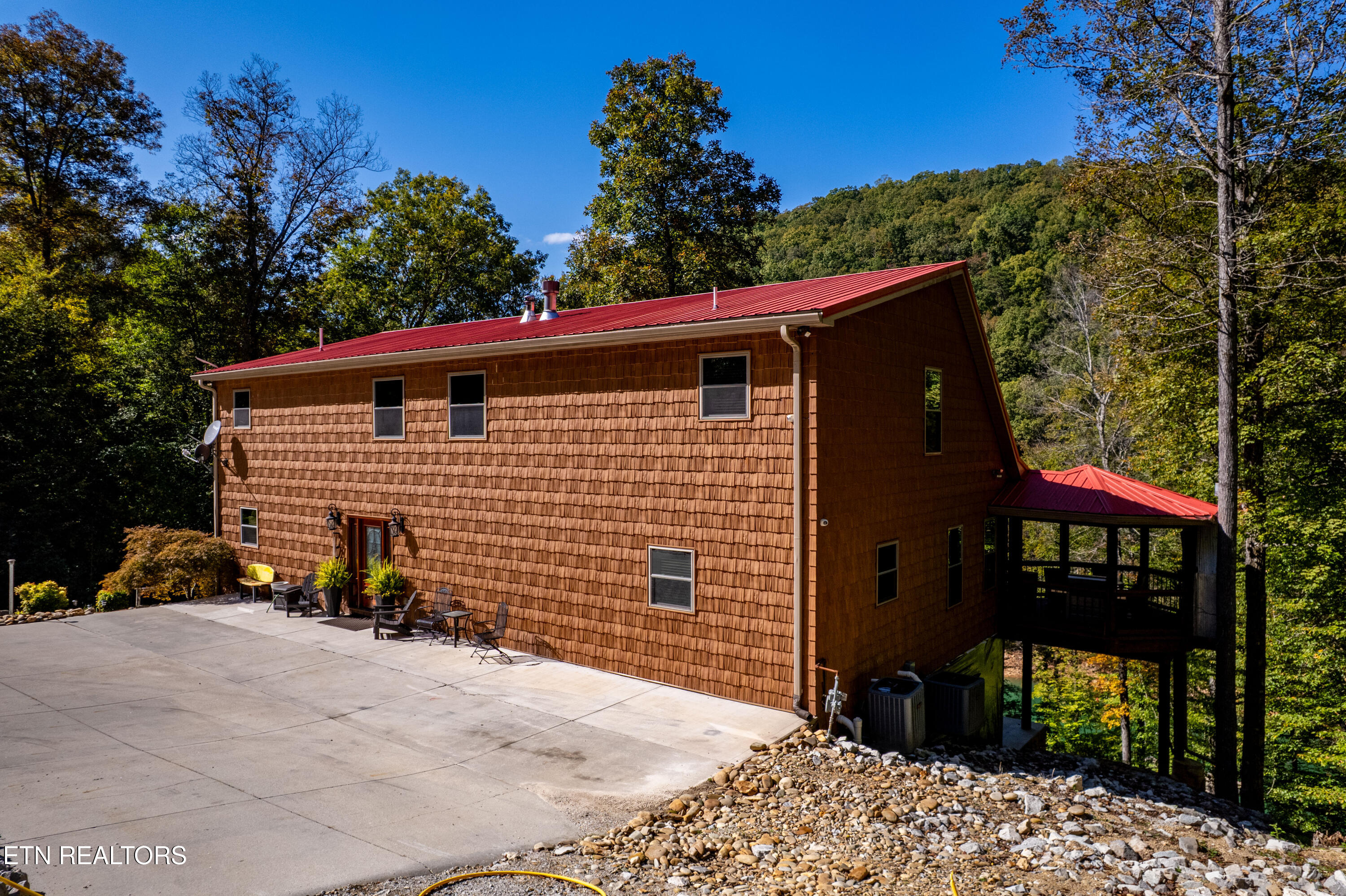 715 Landmark Road Jacksboro, TN 37757 - Photo 50 of 53 715LandmarkRd-4