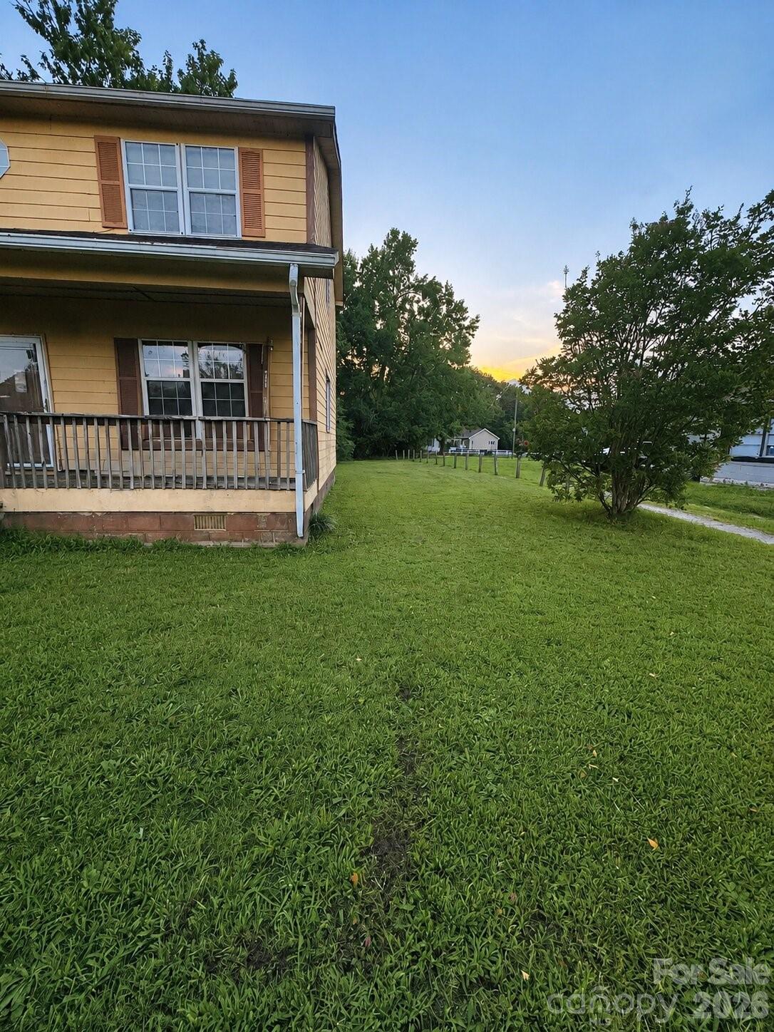305 Mobley Street Clover, SC 29710 - Photo 2 of 20