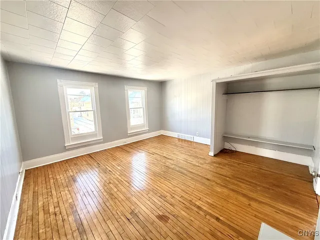 $169,000 | 909 Oak Street, Syracuse, NY 13203