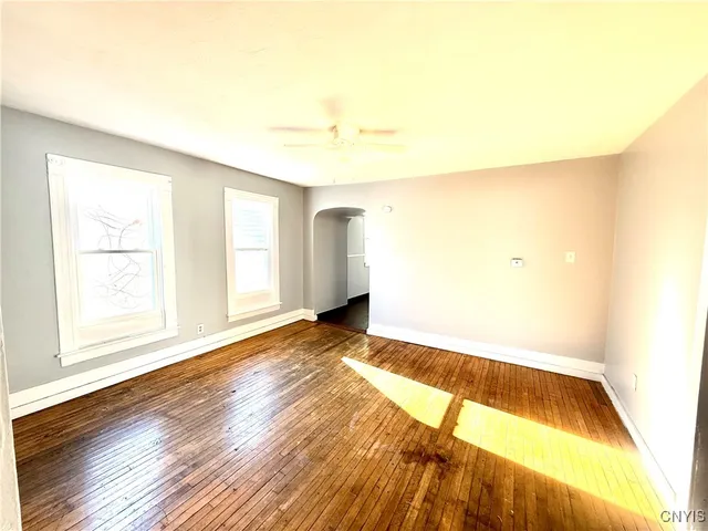 $169,000 | 909 Oak Street, Syracuse, NY 13203