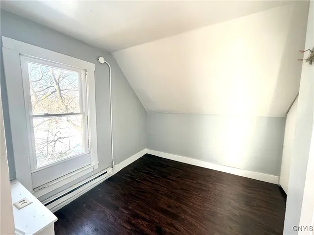 $169,000 | 909 Oak Street, Syracuse, NY 13203