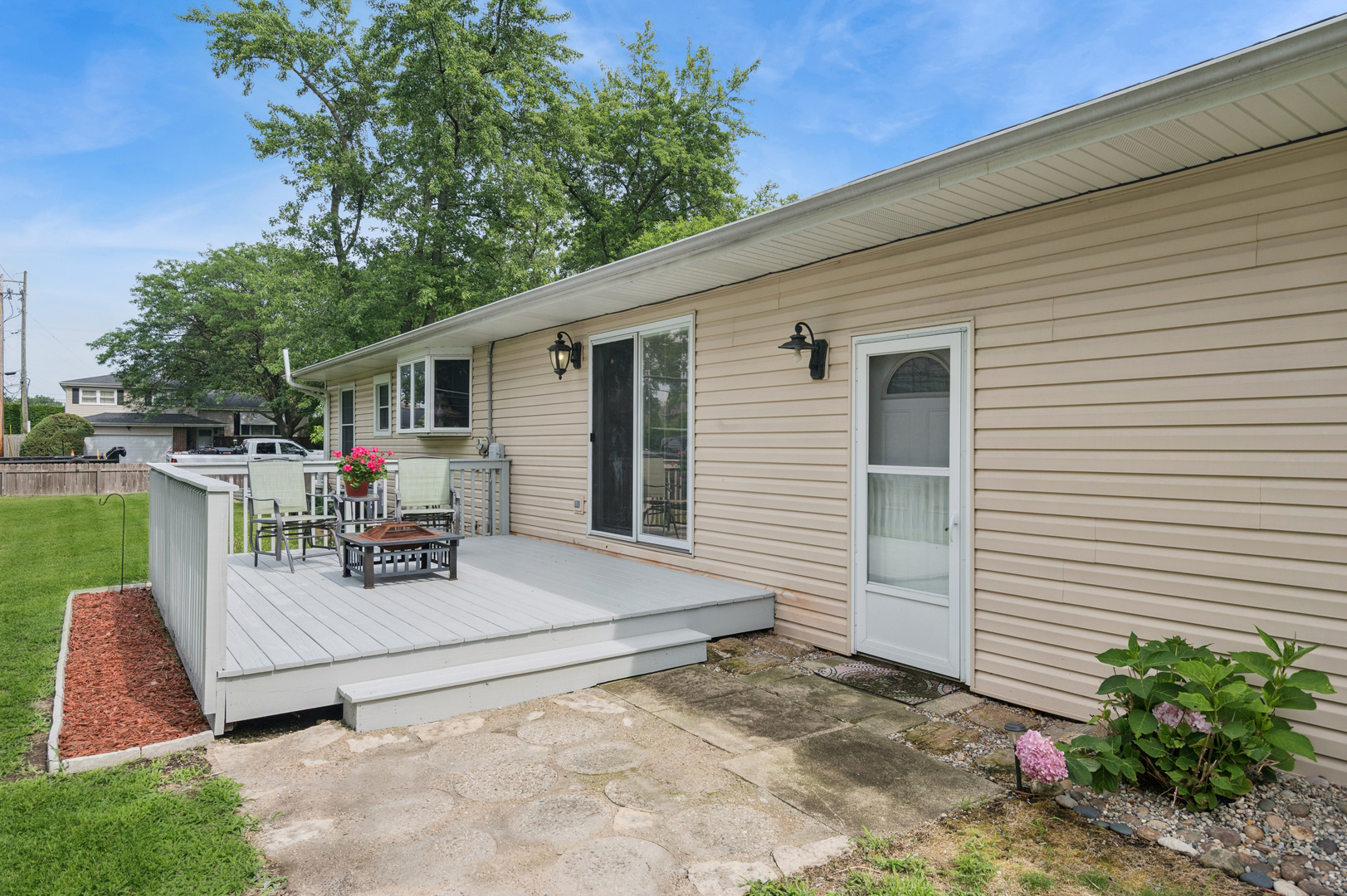 30-w044 Bruce Lane Naperville, IL 60563 - Photo 4 of 20