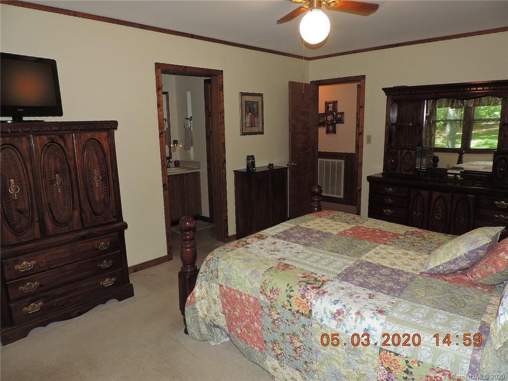 8237 Laine Road Charlotte, NC 28214 - Photo 26 of 47 Gallery Image 26
