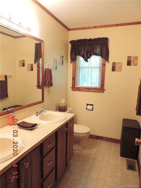 8237 Laine Road Charlotte, NC 28214 - Photo 33 of 47 Gallery Image 33