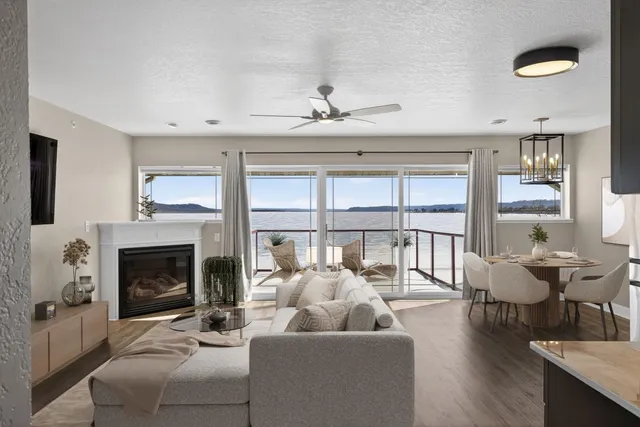 $437,000 | 1702 North Lakeshore Drive, Unit 3, Lake City, MN 55041