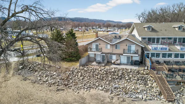 $437,000 | 1702 North Lakeshore Drive, Unit 3, Lake City, MN 55041